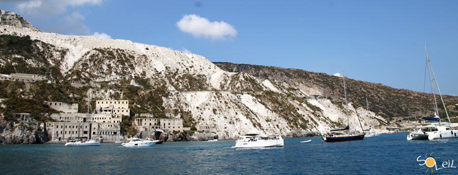 vacanze in barca a vela a lipari