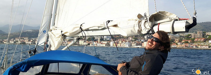 Uscite giornaliere in barca a vela alle Cinque Terre