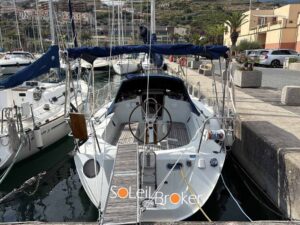 Beneteau Oceanis 320 natante