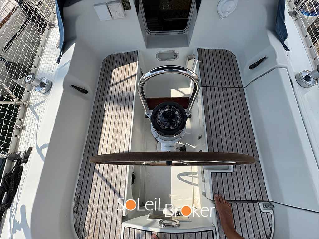 Beneteau Oceanis 320 natante
