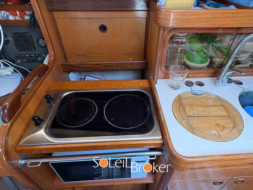 Beneteau Oceanis 320 natante